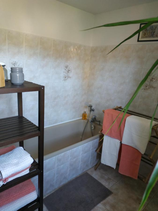 Chez Sylvie, Chambre Calme Saint-Leon-sur-Vezere Exteriér fotografie